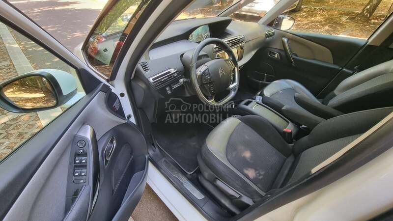 Citroen C4 Grand Picasso 1.6i Exclusive