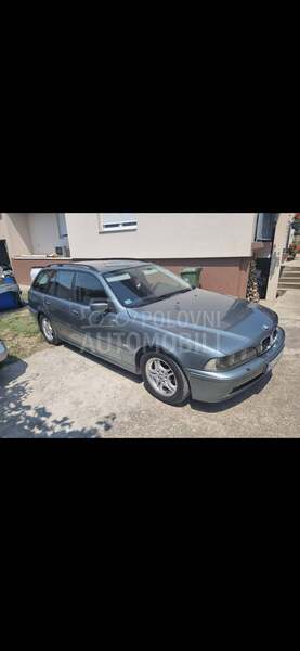 BMW 520 