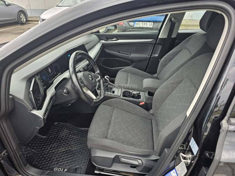 Volkswagen Golf 8 