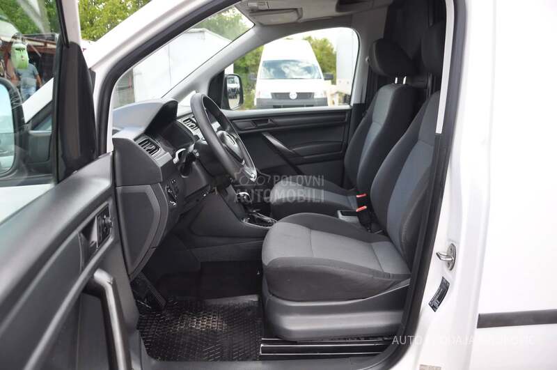 Volkswagen Caddy Maxi 2.0 TDI AUTOMATIC