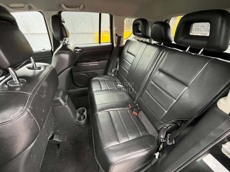 Jeep Compass 2.2 ENE 2011. god. -  kompletan auto u delovima