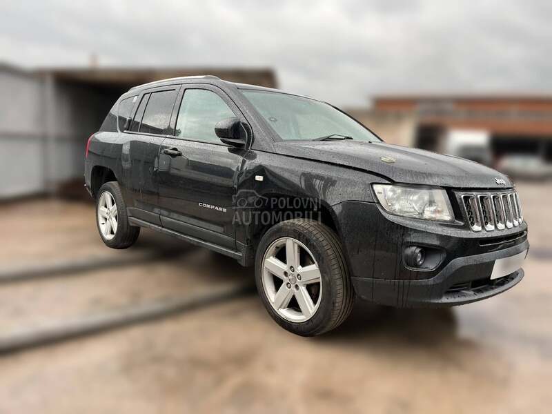 Jeep Compass 2.2 ENE 2011. god. -  kompletan auto u delovima