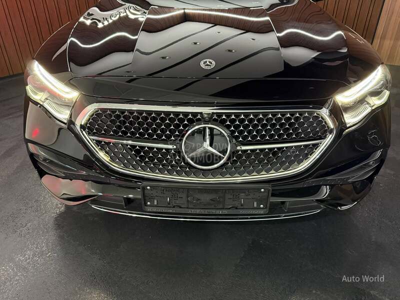 Mercedes Benz E 220 4Matic AMG Pano