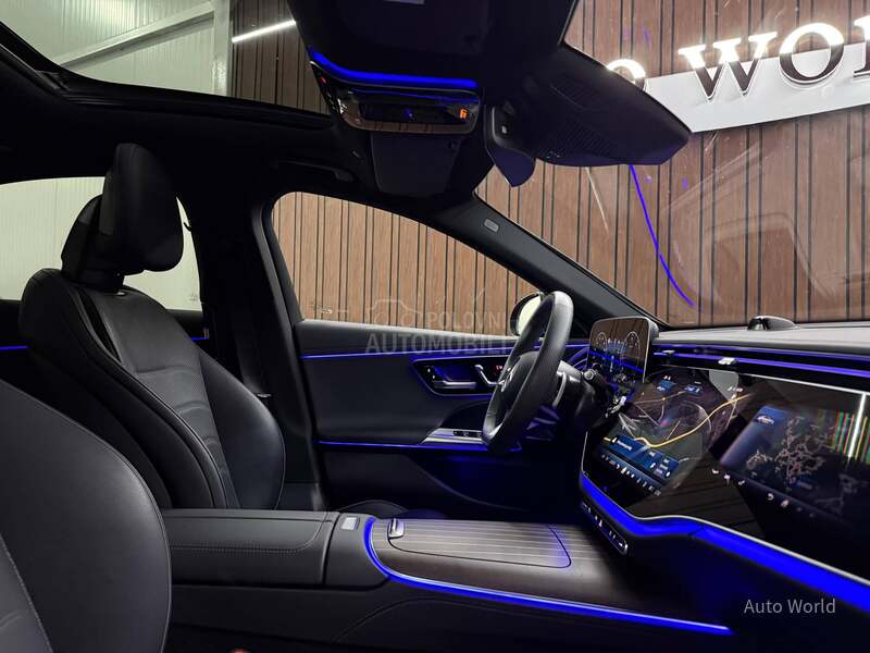 Mercedes Benz E 220 4Matic AMG Pano