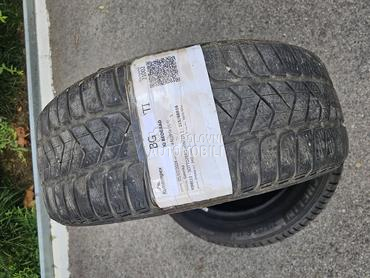 Pirelli 215/60 R16 Zimska