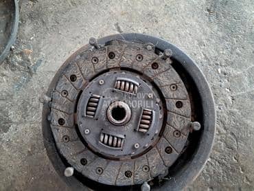 Razni delovi za Volkswagen Golf 2, Golf 3, Passat B3 ... od 1987. do 1998. god.