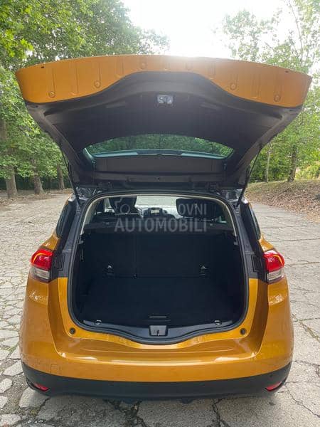 Renault Scenic BOSE