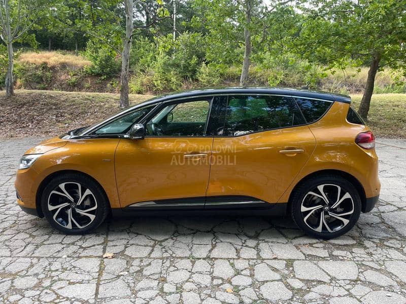 Renault Scenic BOSE
