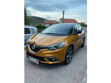 Renault Scenic BOSE