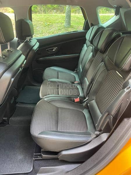 Renault Scenic BOSE