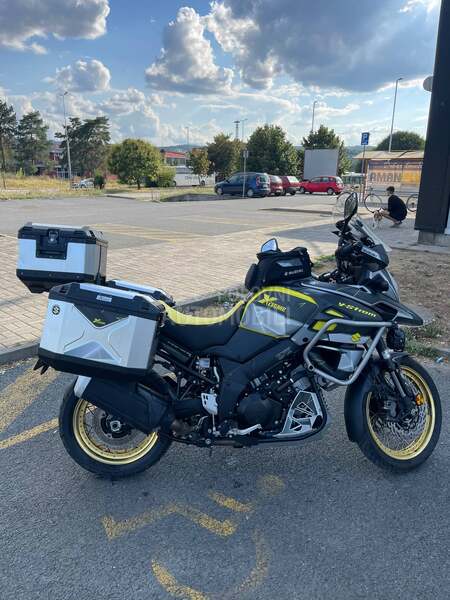 Suzuki VStrom Xtreme
