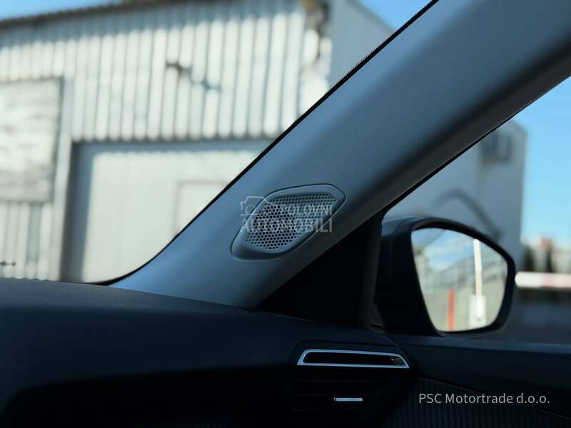 Peugeot 2008 Style/Kamera/Led