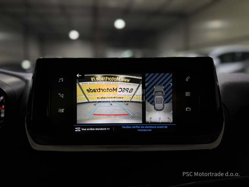 Peugeot 2008 Style/Kamera/Led