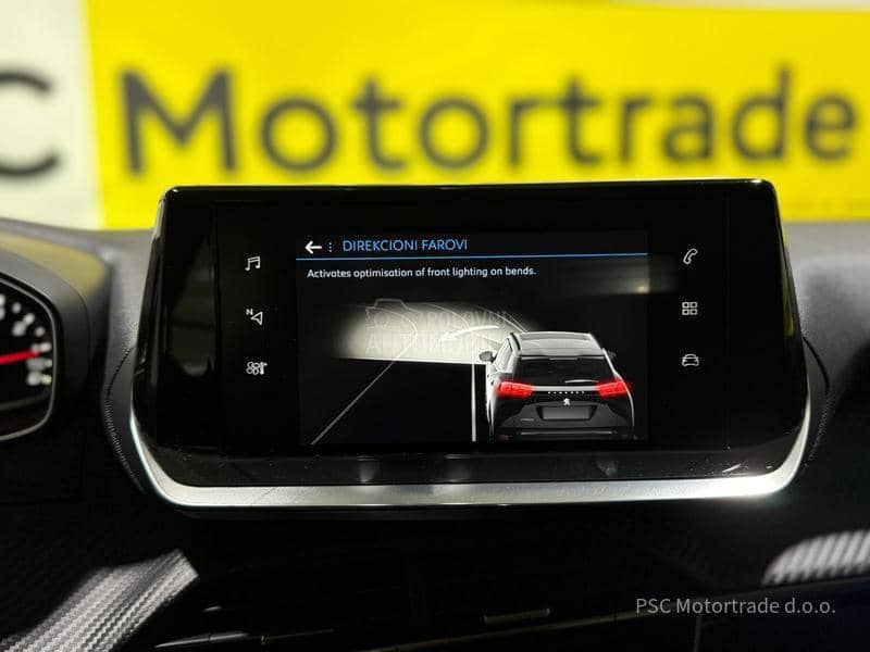 Peugeot 2008 Style/Kamera/Led