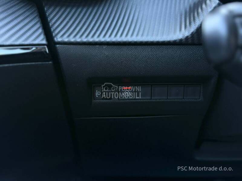 Peugeot 2008 Style/Kamera/Led