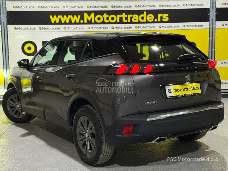 Peugeot 2008 Style/Kamera/Led