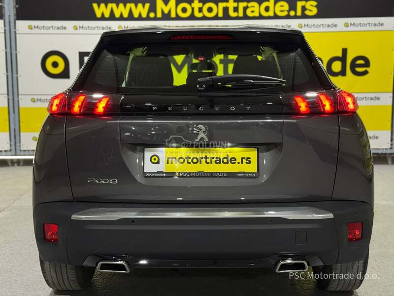 Peugeot 2008 Style/Kamera/Led