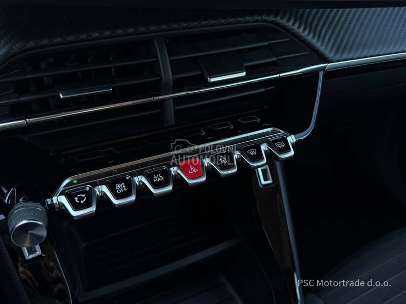 Peugeot 2008 Style/Kamera/Led
