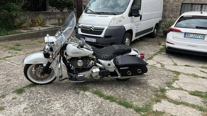 Harley Davidson dyne super glide