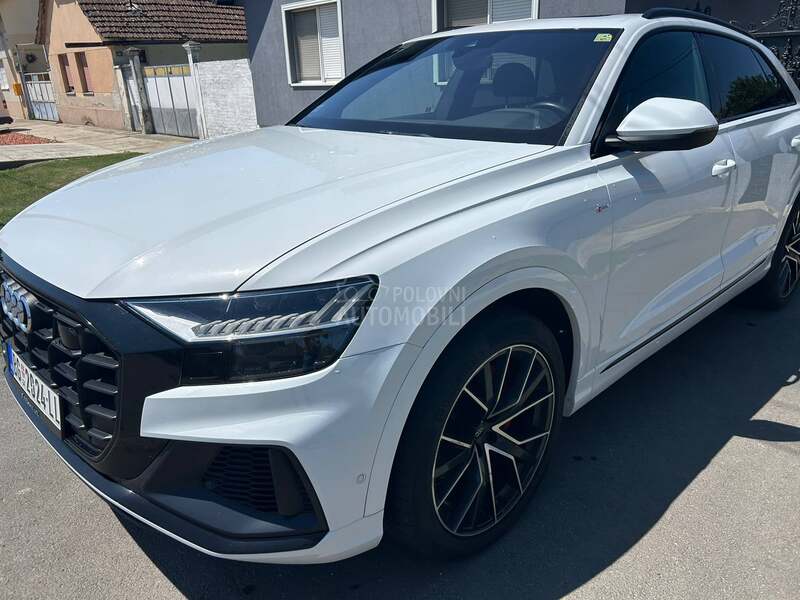 Audi Q8 Sline hibrid