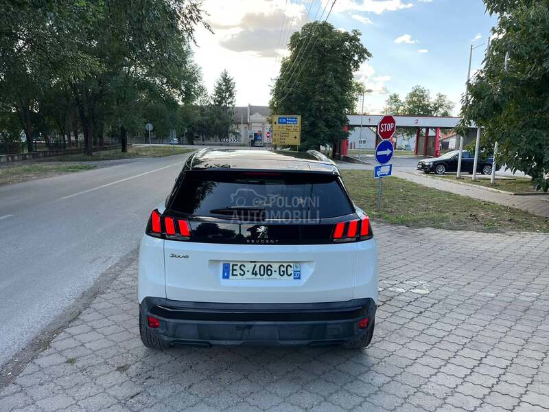 Peugeot 3008 1.2 Allure BiColor
