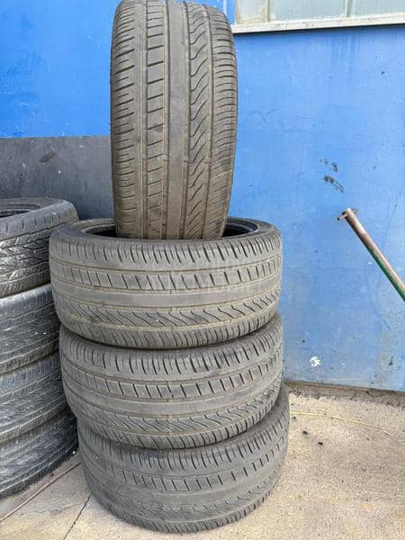 Achilles 245/40 R18 Letnja