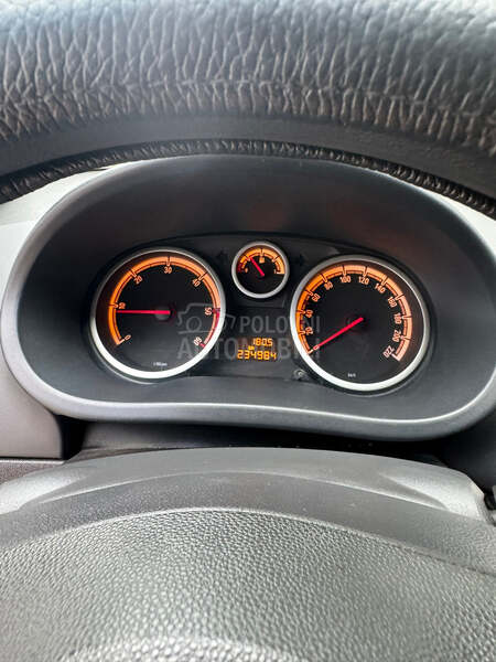 Opel Corsa D 