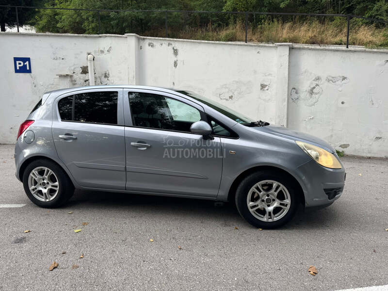 Opel Corsa D 