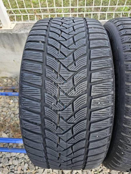 Dunlop 245/40 R18 Zimska