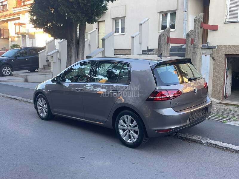 Volkswagen Golf 7 1.0tsi Connect NOV