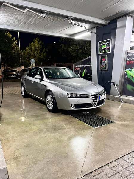 Alfa Romeo 159 