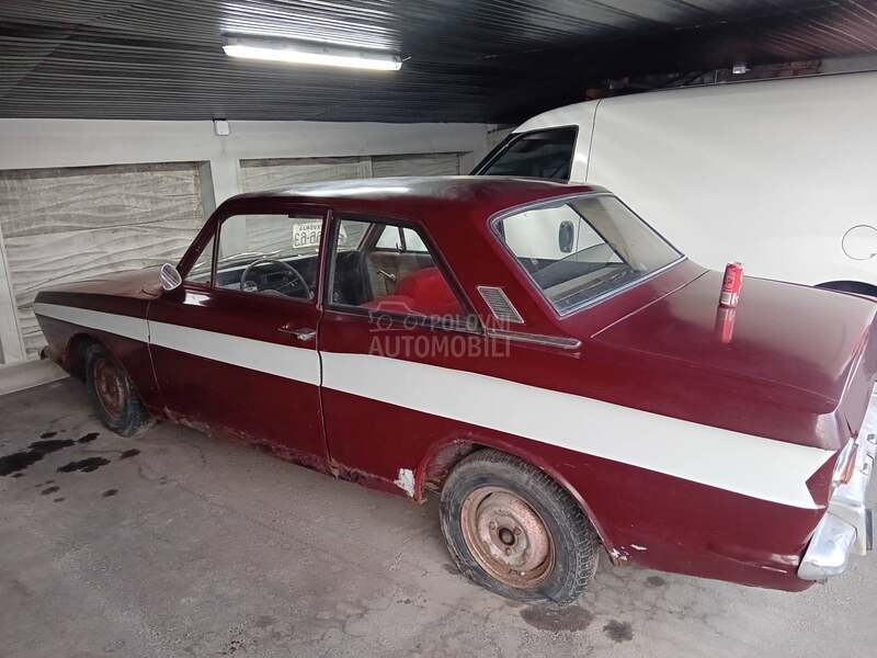 Ford Taunus 