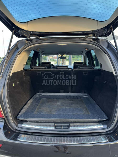 Mercedes Benz ML 320 3.0
