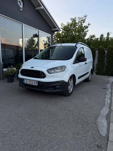 Ford Transit Courier 1.0