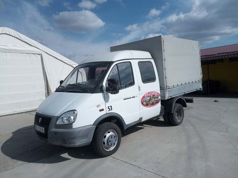 GAZ Ella 2.8