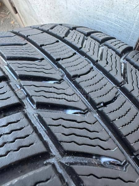 Continental 235/50 R19 Zimska