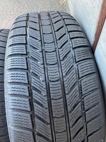 Continental 235/50 R19 Zimska