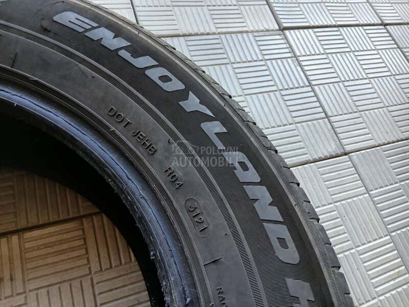 Rotalla 235/65 R17 Letnja