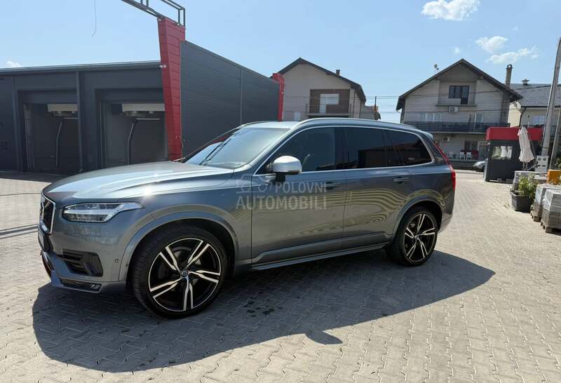 Volvo XC90 R-Design