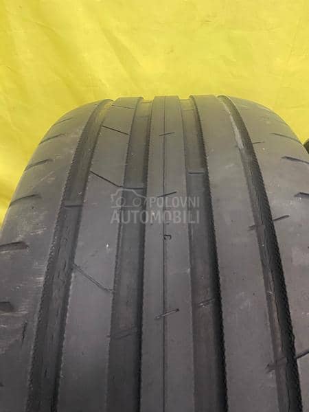 Nokian 225/50 R18 Letnja