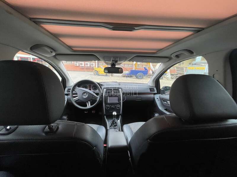 Mercedes Benz B 180 1.7