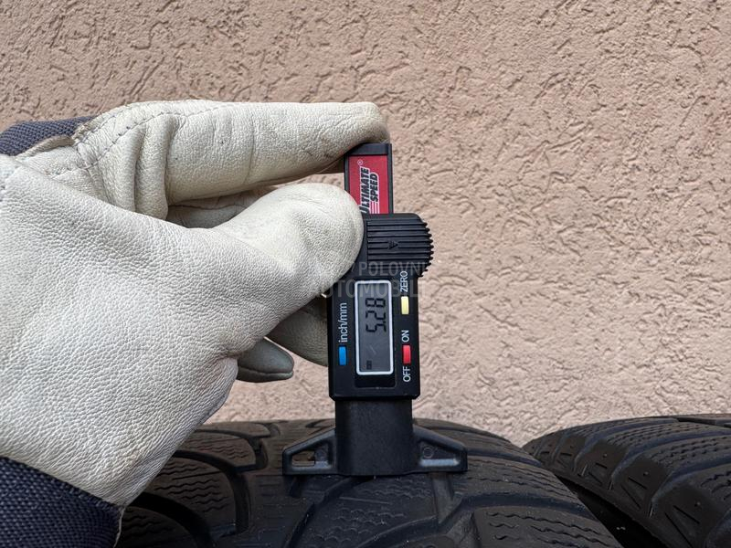 Bridgestone 225/60 R18 Zimska