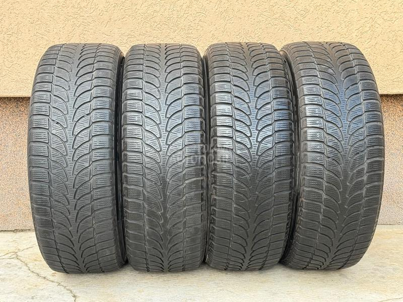 Bridgestone 225/60 R18 Zimska