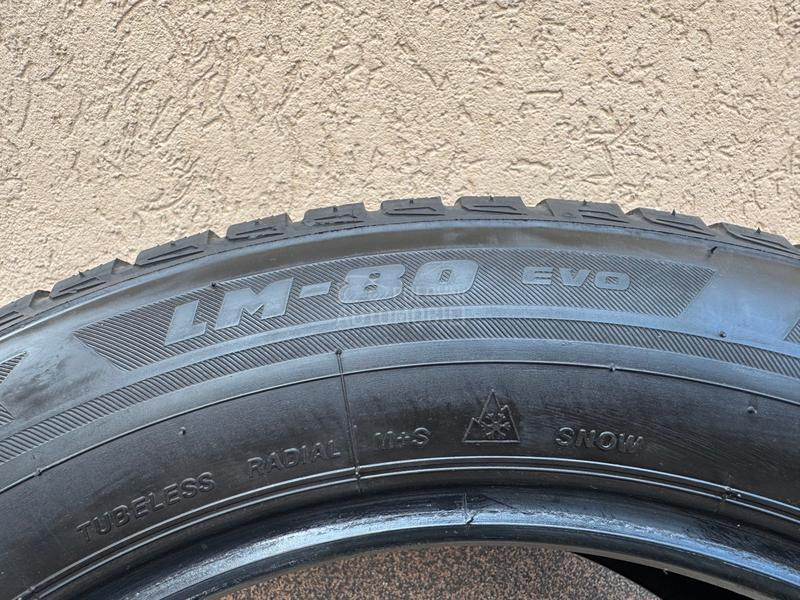 Bridgestone 225/60 R18 Zimska