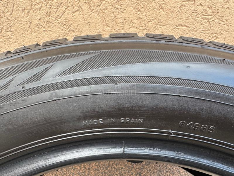 Bridgestone 225/60 R18 Zimska