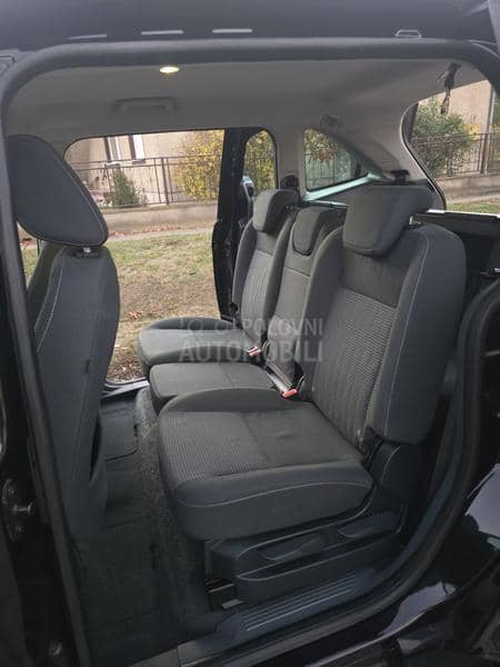 Ford C-Max 1,6 Titanium X