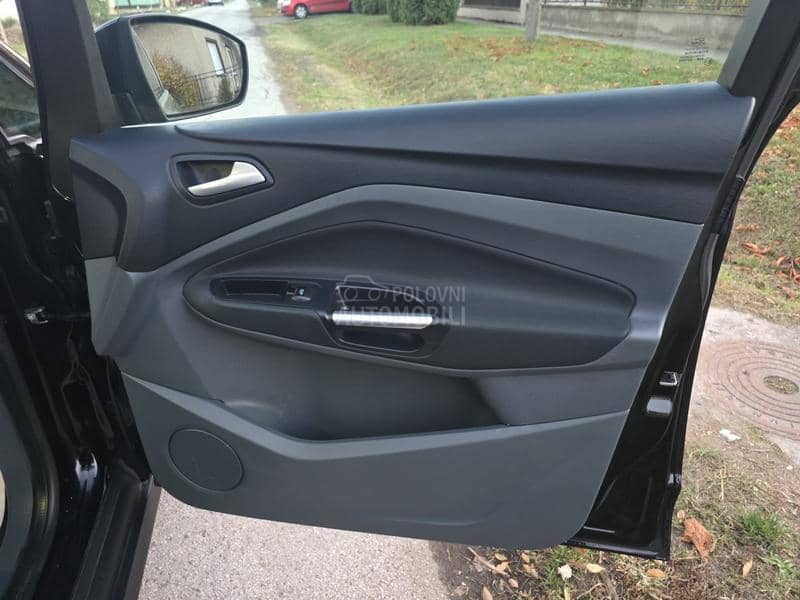 Ford C-Max 1,6 Titanium X