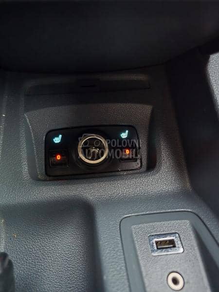 Ford C-Max 1,6 Titanium X