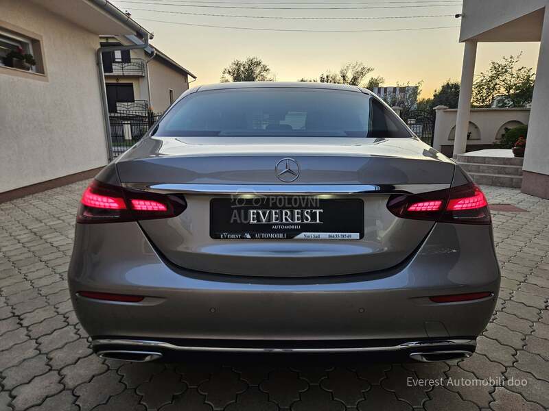 Mercedes Benz E 220 D/9G/AVANTGARDE/
