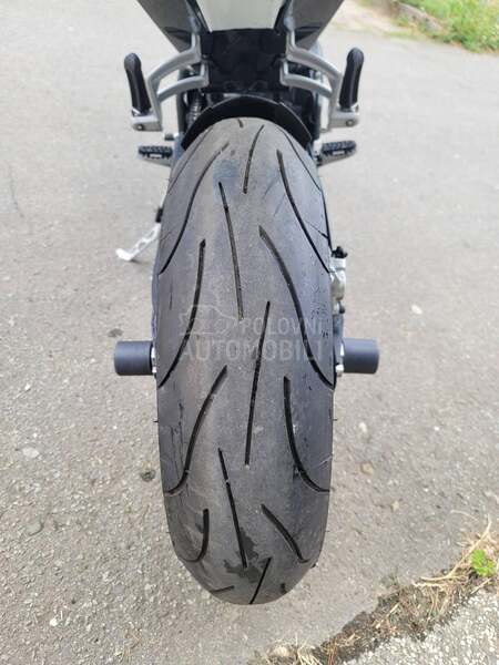 KTM Duke 690